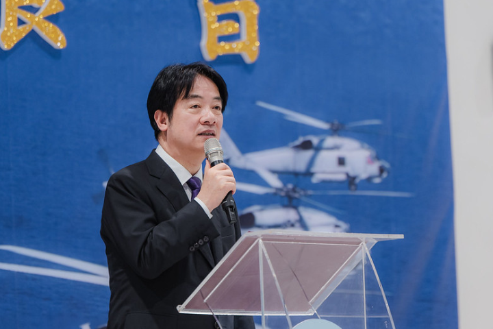 總統賴清德日前接受專訪，提出兩岸併購比喻引發爭議。圖/取自總統府Flickr