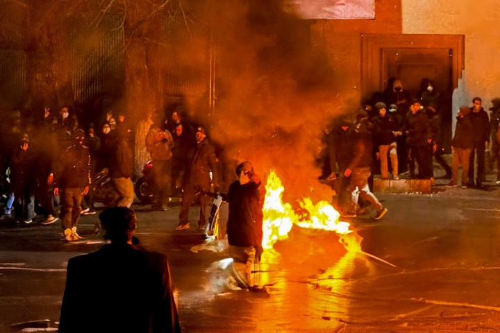 《紐時》：川普聽取打擊德黑蘭選項簡報　包括直接鎖定鎮壓部門