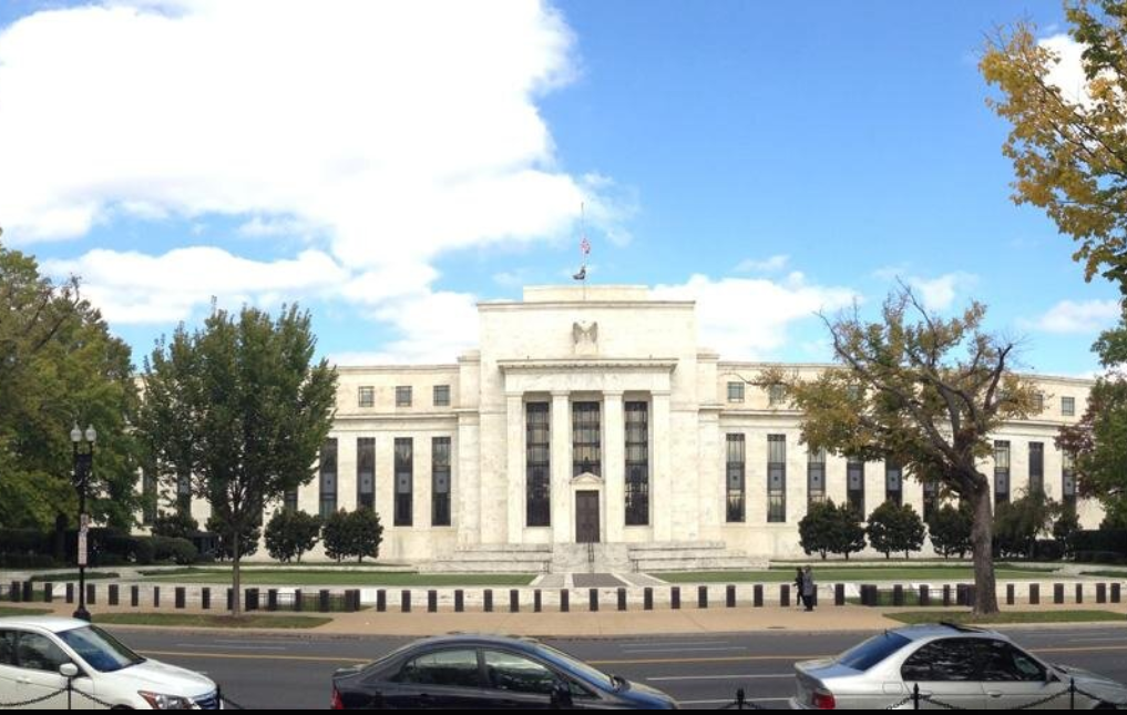 川普提名華許美股全黑　市場關切聯準會獨立性能否維繫