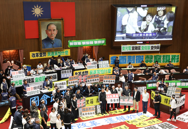 【奔騰思潮】台灣民主是否尚未鞏固？