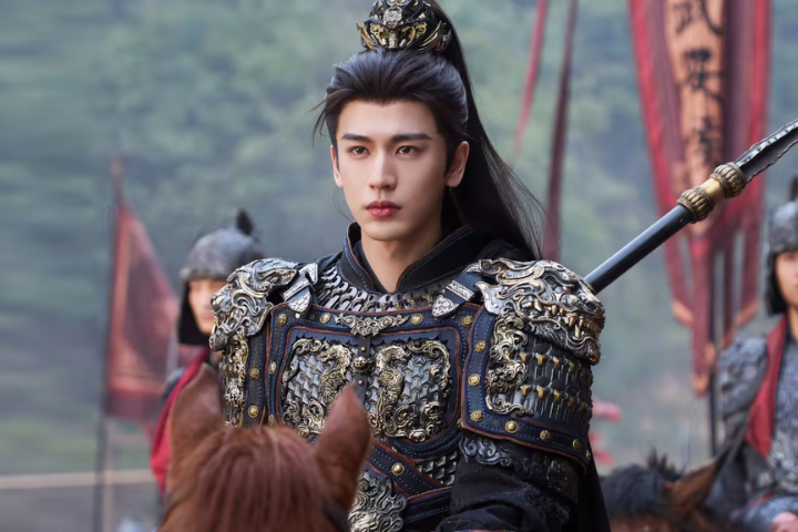 官媒聯手轟「粉底液將軍」！《逐玉》捲風暴　背後疑高層訊號