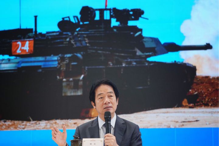 【梅花專論】丙午火馬年藍白兩黨能開紅盤嗎？