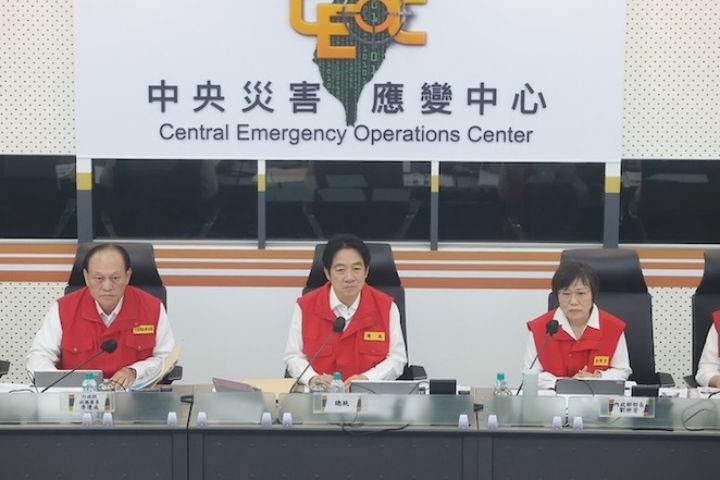 昔日稱國軍不能進民宅 賴清德「改口」：誤會一場