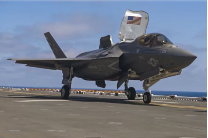 日本8月部署美製F-35B隱形垂直升降戰機 準航母成型