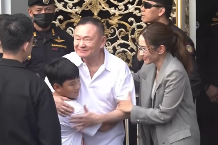 泰前總理塔辛再假釋出獄 「醫療服刑爭議」餘波未平　政局敏感神經再被牽動