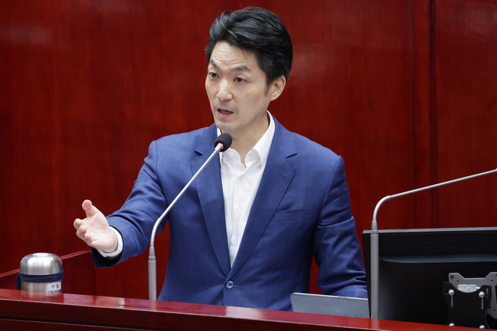 蔣萬安首表態接受交叉詰問　雙北市長辯論戰升溫：蘇巧慧、李四川都喊OK