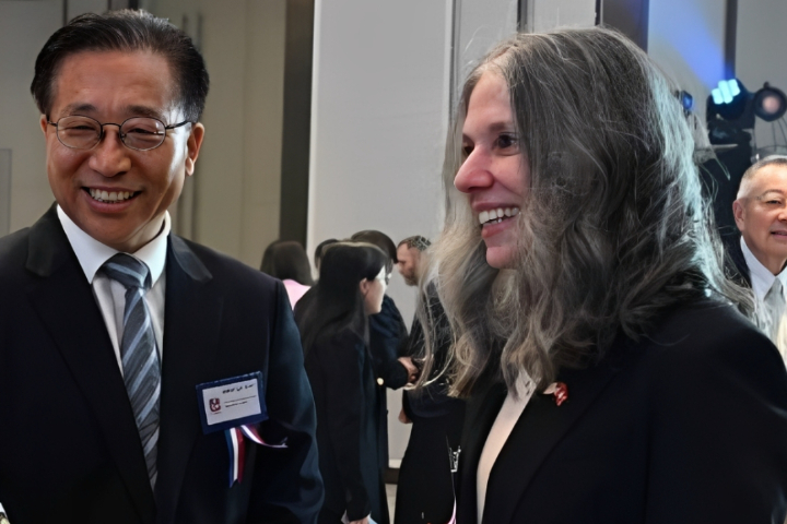 「川習會」前罕見同場　中美駐港代表破冰談雙邊關係