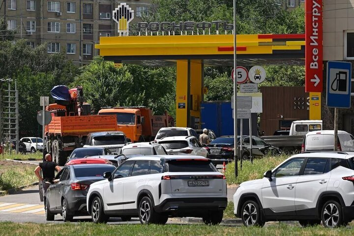 烏克蘭無人機持續猛攻石油設施　俄羅斯全國83地區陷燃油危機