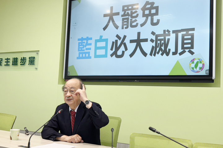 726、823大罷免案皆不同意通過，民進黨大失敗後，賴政府調整人事因應，黨團總召柯建銘成為民進黨團內不少人指責對象。圖/中央社