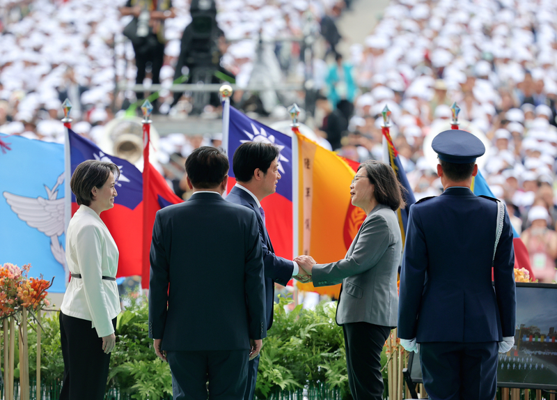 綜觀全篇演說詞，尚難以稱之為完全符合「蔡規賴隨」路線精神。圖/中央社