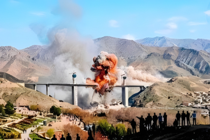 【伊朗危機】冷血川普 　同時秀出炸伊朗橋梁及白宮整修影像