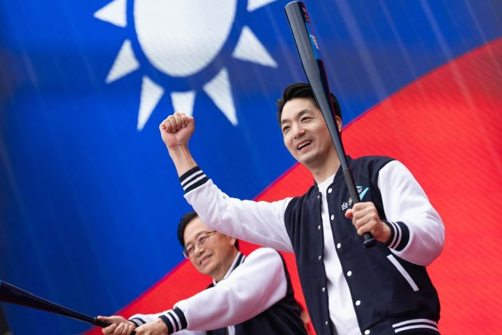 蔣萬安競總募款小物遭冒名　假網站暗藏付款功能　競總急報警