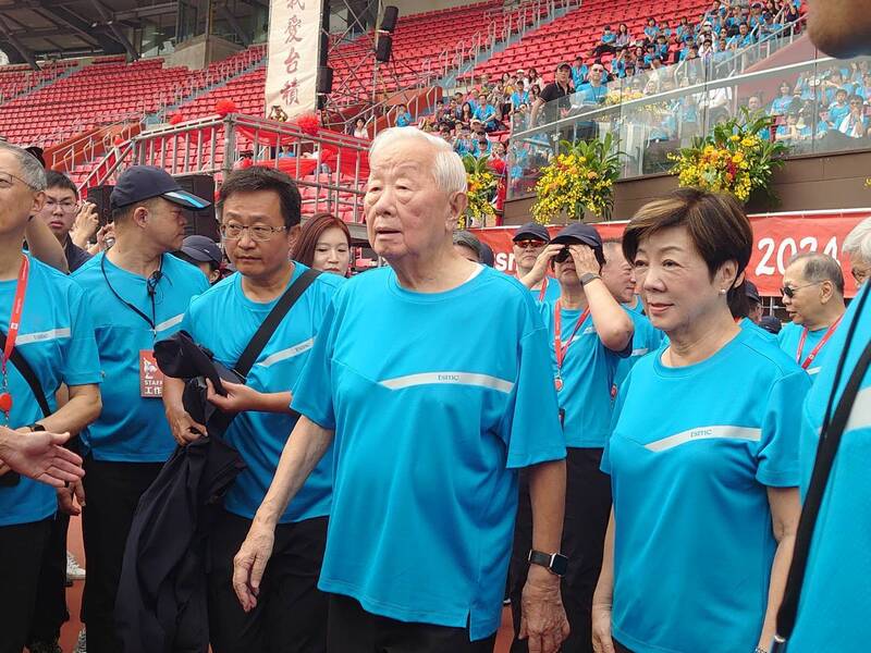 全球化已死！張忠謀：台積電成兵家必爭之地 挑戰就在眼前