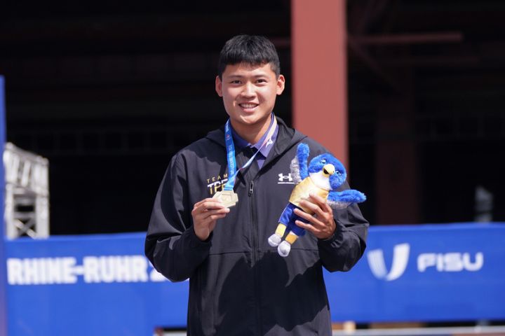 世大運台灣第三金 男子反曲弓射 湯智鈞與大陸選手拚至加射勝出