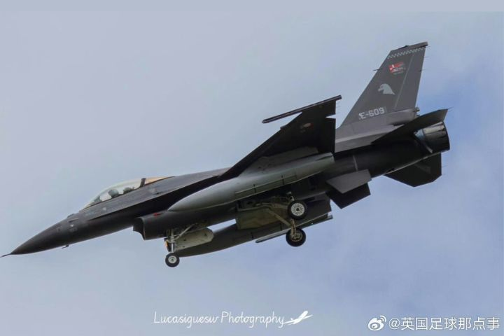 【2026世界盃】決賽空域F-16攔截闖入禁飛區飛機　馬雲低調現身觀戰