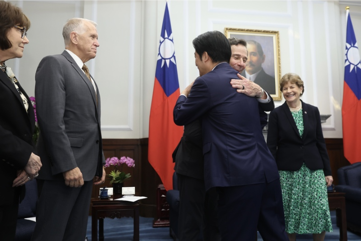 俞大㵢霸凌風波未重創外交部形象？TPOC數據揭「正面稀釋術」有效