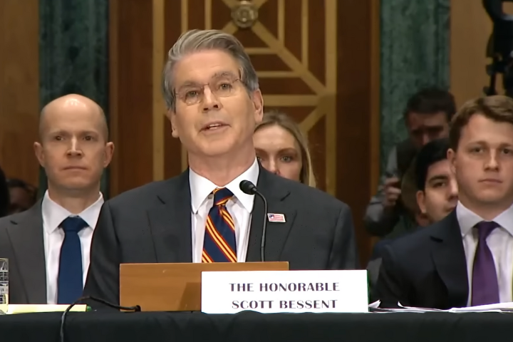 為川普緩頰　貝森特：不降息就告聯準會主席提名人只是玩笑話