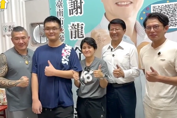 謝龍介勤跑基層　陳亭妃獲台南商總支持