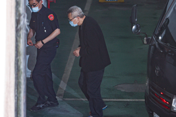 前綠委陳歐珀涉貪汙、詐助理費829萬 遭求刑24年2月