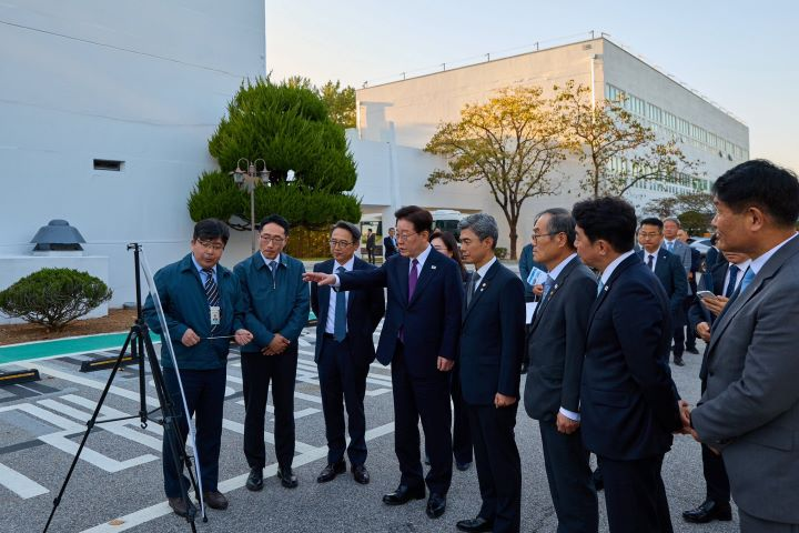 韓國試射自製高超音速武器　距北韓試射僅5天　李在明視察：加速研發部署