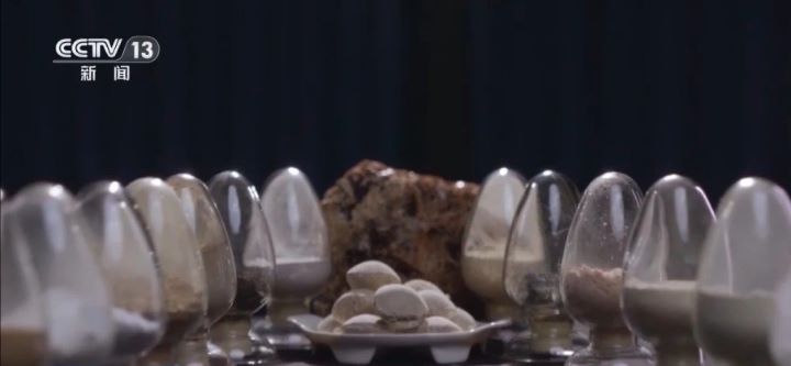 稀土氧化物廣泛應用於磁性材料、螢光材料等領域，是現代工業及高端製造不可或缺的關鍵原料。圖/取自央視