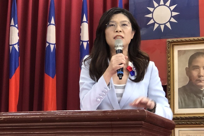 鄭麗文接國政基金會董座　將扮演藍白合橋梁