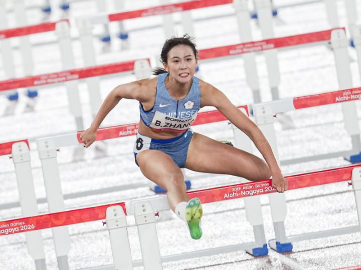   2026愛知名古屋亞運田徑女子100公尺跨欄決賽27日晚間舉行，台灣好手張博雅（圖）最終以13秒17位列第4名，無緣頒獎台。圖/中央社