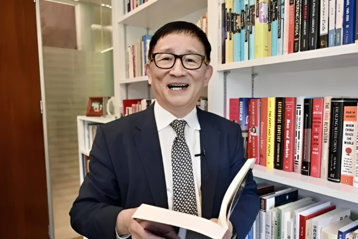 李成長年研究中國政經發展與中美關係，認為台海戰爭可能極低。圖/取自中新網