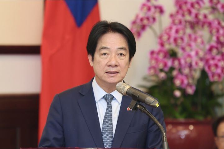 川普點名台灣搶晶片生意　賴清德拍片祝美國運昌隆　網批：國格何在
