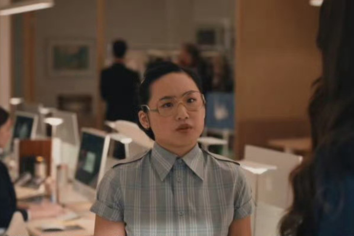 《穿著PRADA的惡魔2》爆辱華！亞裔角色名涉歧視、造型保守挨批刻板印象