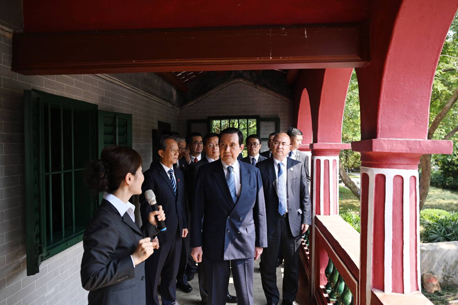 前總統馬英九二度訪陸之旅第二天參訪國父孫中山故居。圖/馬英九基金會提供