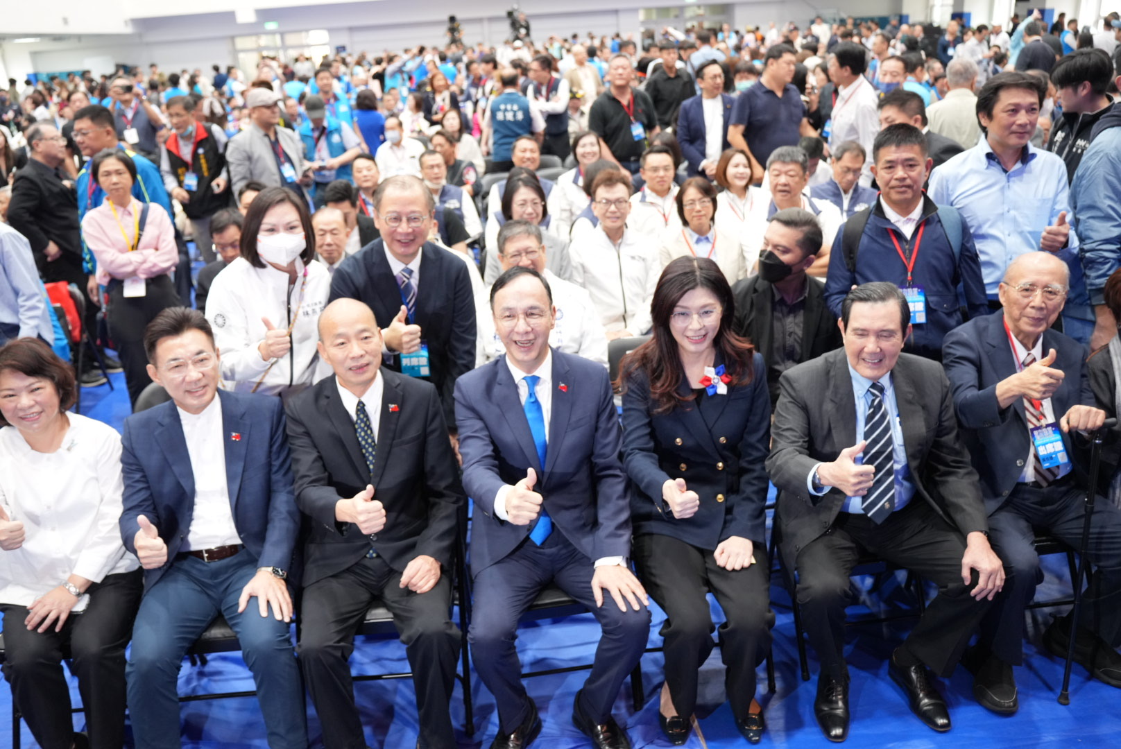 【藍黨魁交接】盧秀燕、張善政、侯友宜缺席 鄭麗文:已致電「我們心連在一起」