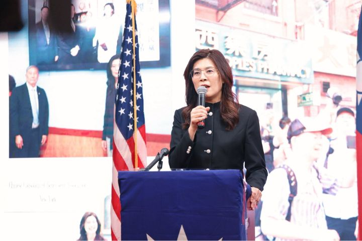 【梅花專論】鄭麗文訪美目的在不讓兩岸兵凶戰危