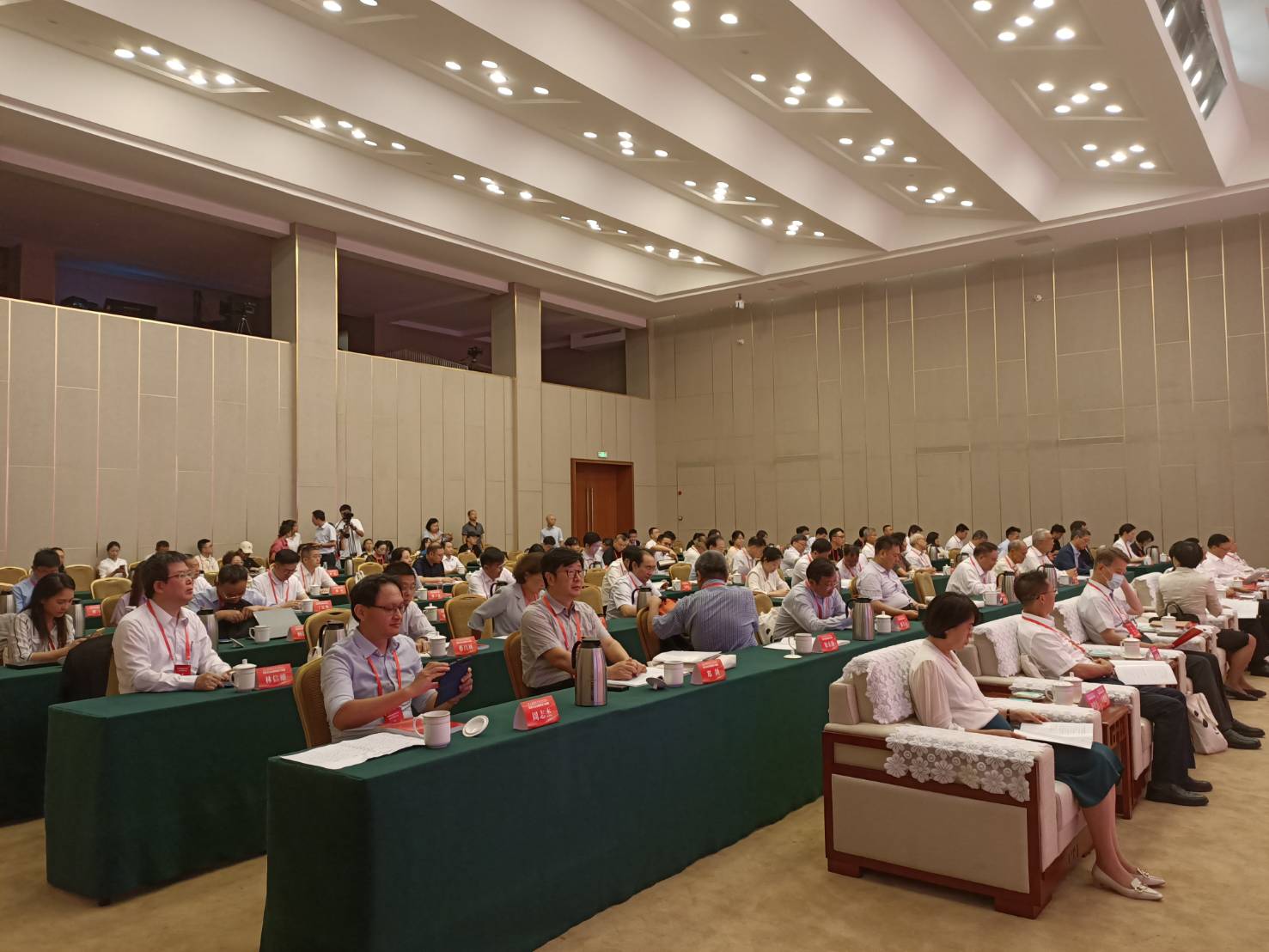 記者 編輯部 | 【四川兩岸論壇】兩岸官員一通電話就搞定 李建榮:馬政府能 民 | 梅花新聞網