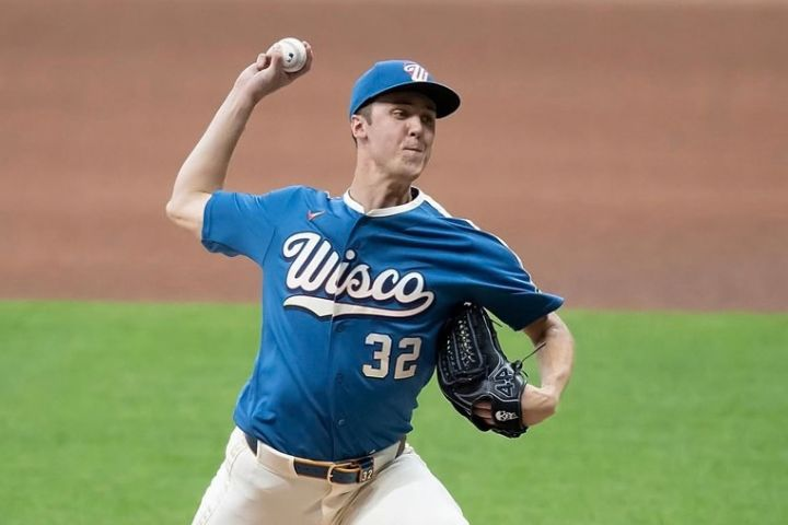 23歲火球怪物米西奧羅斯基飆168.7公里　首球就改寫季後賽最速紀錄