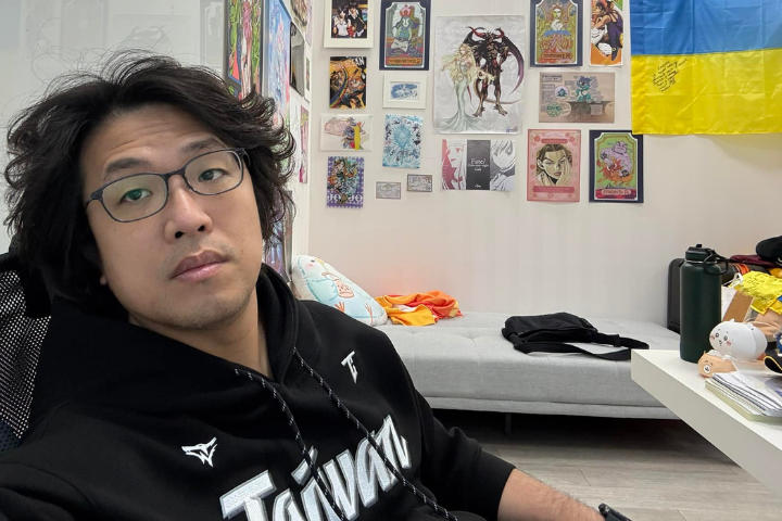 港媒指民進黨立委沈伯洋父親與陸企做生意，還結識中國小三，沈伯洋回應相關報導是造謠。圖/取自沈伯洋臉書