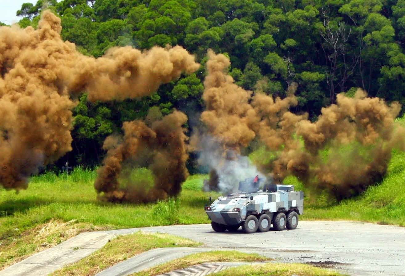 雲豹裝甲車曾採購和成出產的陶瓷裝甲。圖/取自國防部發言人