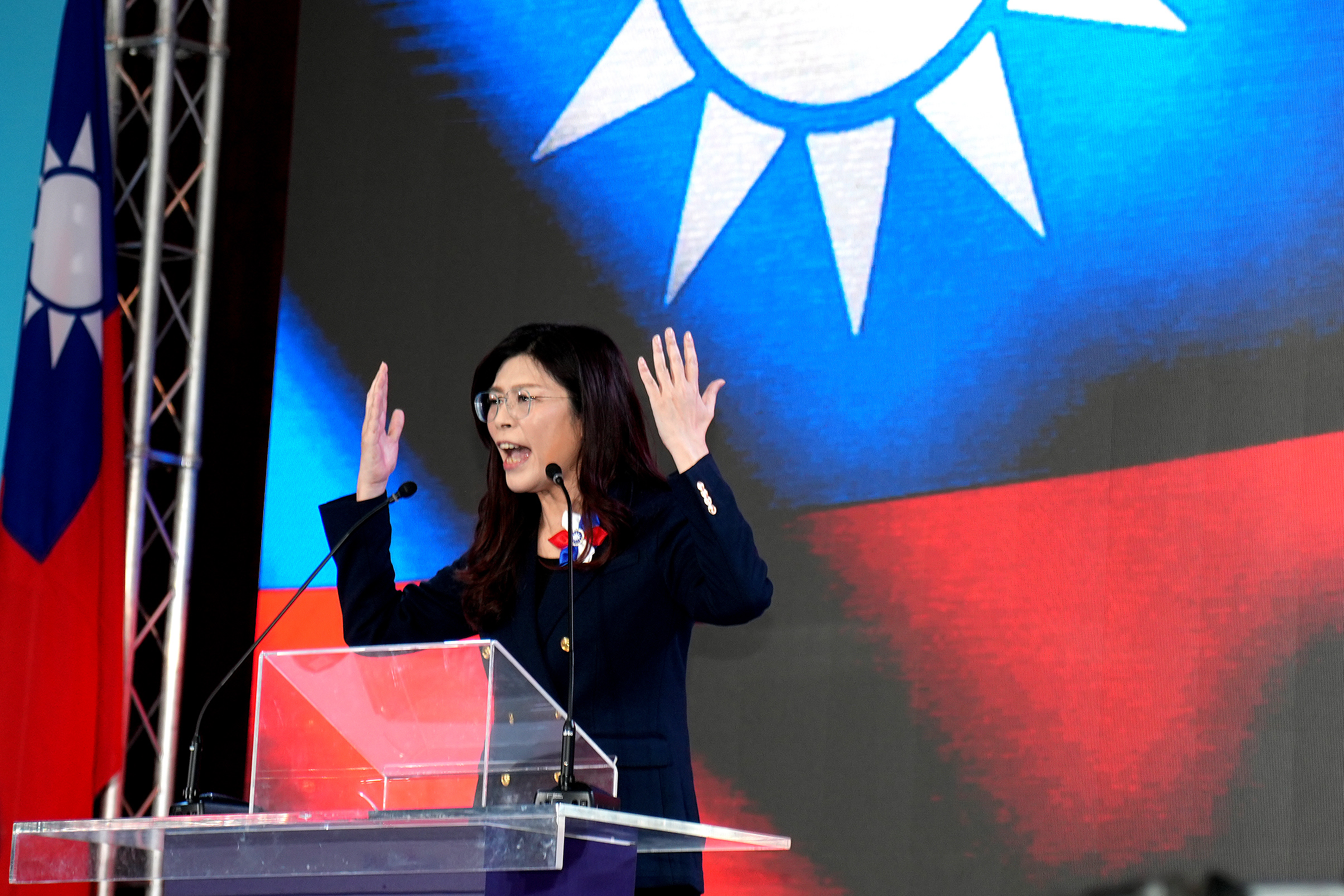 【藍黨魁交接】鄭麗文上任掌國民黨財務:負債21億元、逾97%資產約231億限制用途