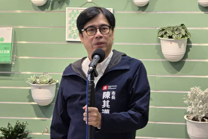 中華民國桌球協會日前擅自決定，17歲桌球新星葉伊恬不到美國參加WTT大滿貫賽，高雄市長陳其邁支持體育署徹查。圖/中央社