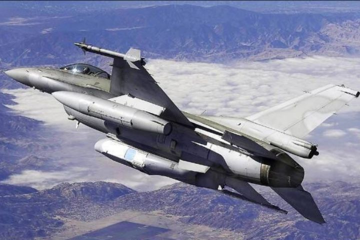 MS-110偵照莢艙年底全數抵台　F-16V升級空中千里眼