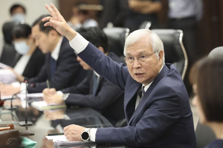 Fed升息1碼台灣不跟進　央行利率連10凍　楊金龍：通膨仍可控