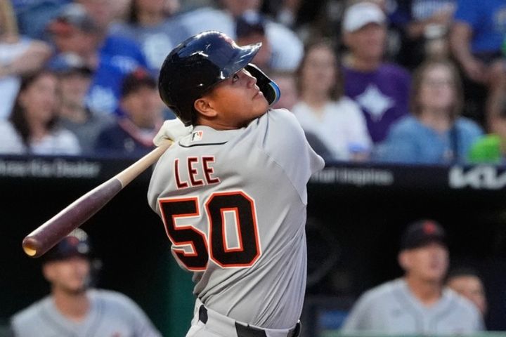李灝宇MLB生涯首支三壘安打　助老虎終止5連敗　6比3擊敗皇家
