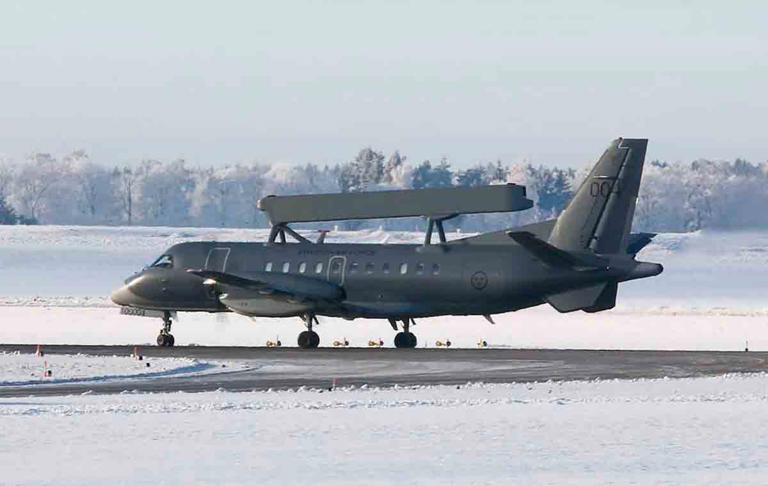 瑞典捐贈長程雷達飛機ASC 890給烏克蘭。圖/取自@saab IG 