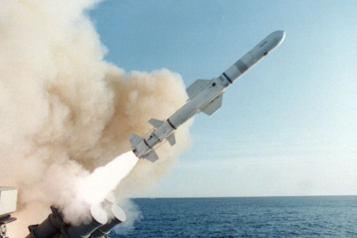 美國軍售魚叉飛彈未準時交貨　台灣本島防衞現漏洞