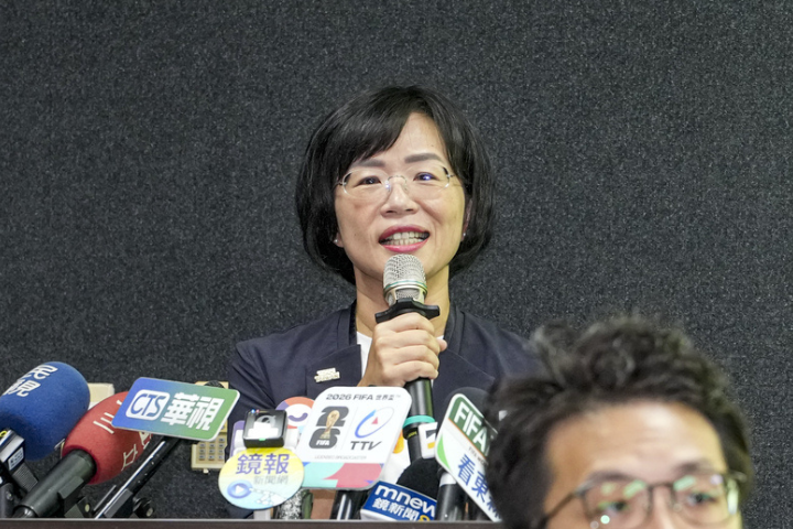 蘇巧慧稱毒油案「中央地方各自負責」　李四川競辦：你爸當年可不是這樣說