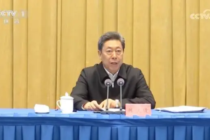 中共中央政法委書記陳文清6日在北京會見越南最高法院院長黎明智，加強兩國司法合作。圖/取自央視