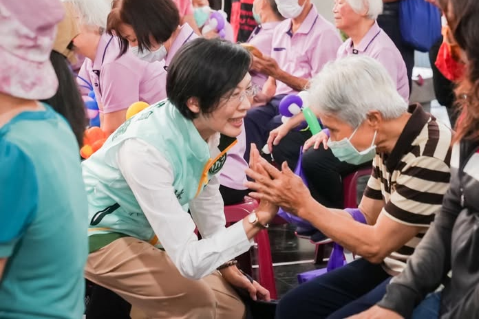 林佳龍力挺林岱樺引關注　民進黨中央傳出手：政務官不宜介入初選