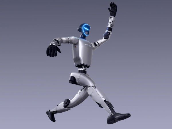   宇樹科技2026年上半年人形機器人出貨量約5900台，年增170%，全球市占率約31%。圖/取自宇樹科技微博