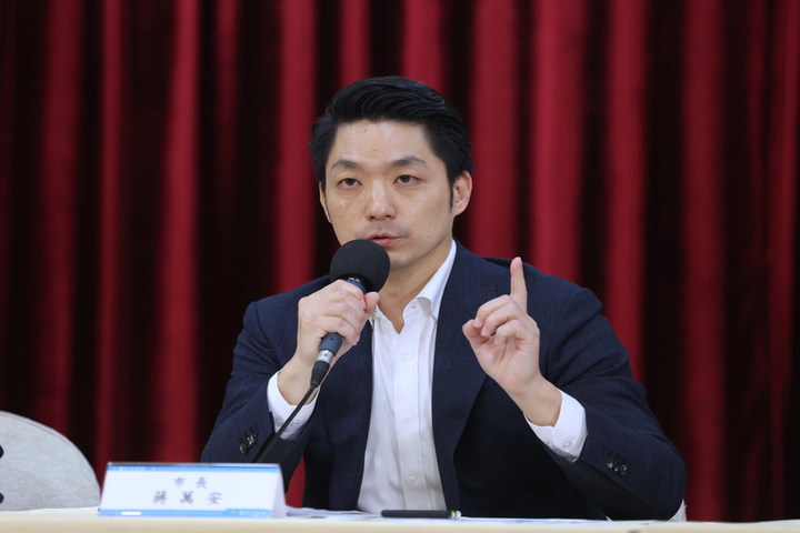 台北市長蔣萬安上午召開記者會，公佈寶琳案調查重大進展。圖/取自中央社