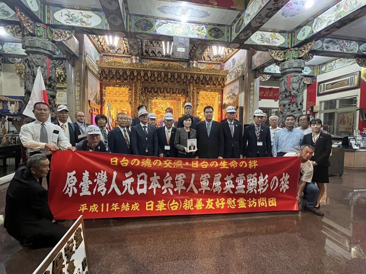 保安堂會固定舉行祭祀，為二戰的日本軍國主義招魂。圖/取自保安堂臉書